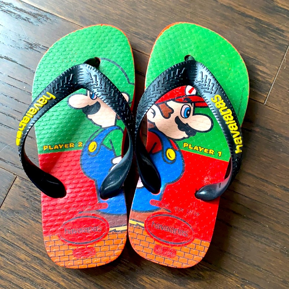Havaianas kids Mario super slippers size 10c